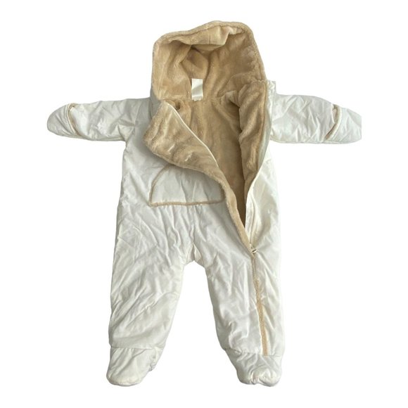 Old Navy Other - Old Navy Plush Bunting Winter Snow Suit 0-3 Months Furry Fleece Inside